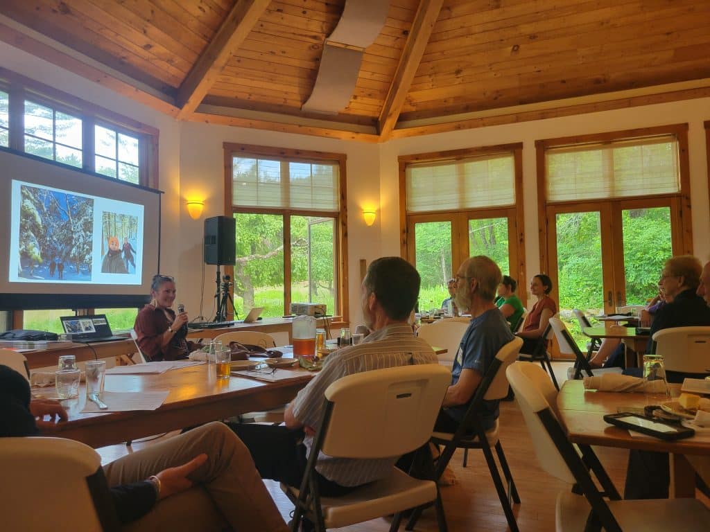 photograph of Rhonda Anderson speaking